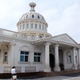 Illustration for article titled This Chinese Public Toilet Looks Like the U.S. Capitol Building